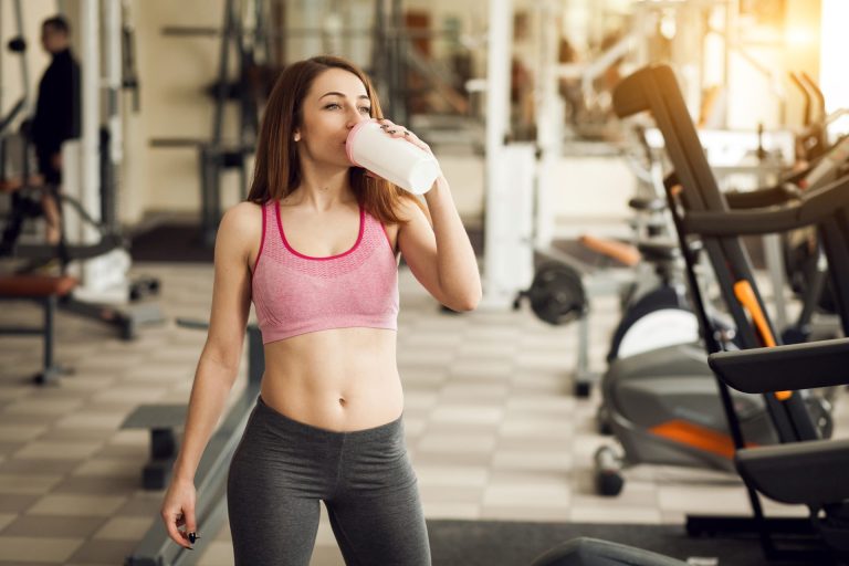 Should You Drink Protein Shakes on Non-Workout Days? Experts Advise